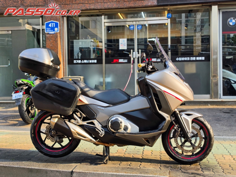 Honda 인테그라 750