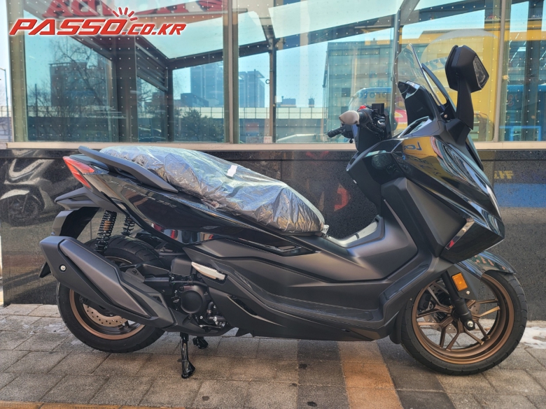 Honda 포르자 350