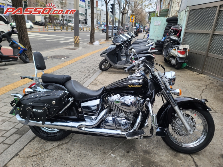 Honda 쉐도우 750 VT
