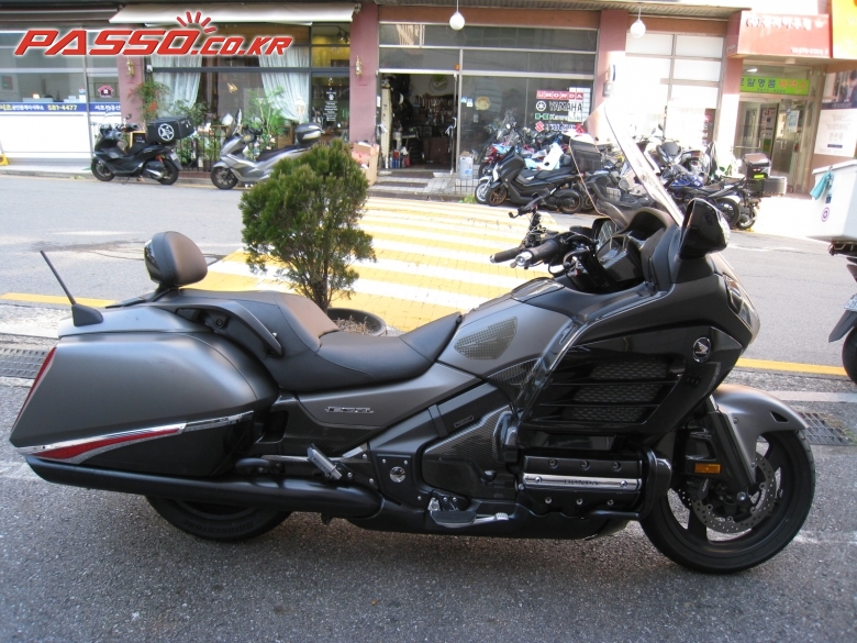 Honda 골드윙 F6B