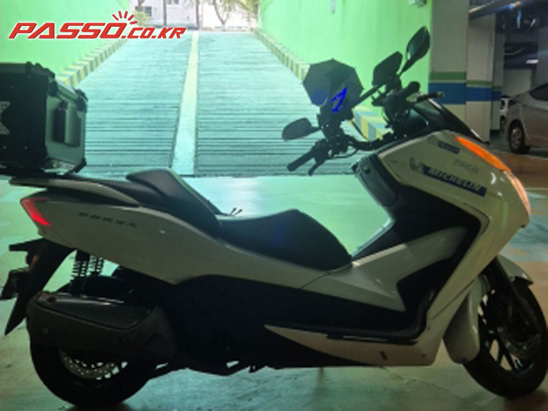 Honda 포르자 300