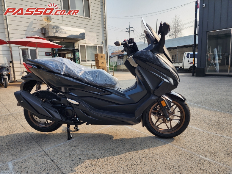 Honda 포르자 350