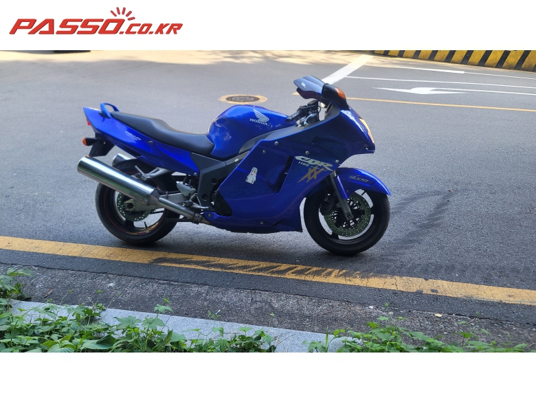 Honda CBR 1100 XX