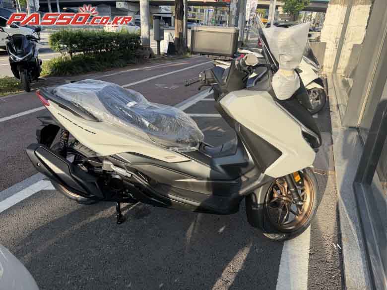 Honda 포르자 350