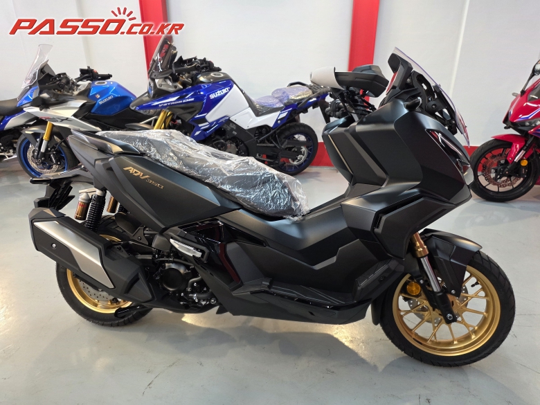 Honda ADV 350