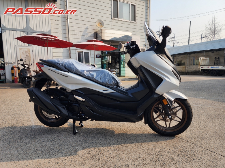 Honda 포르자 350