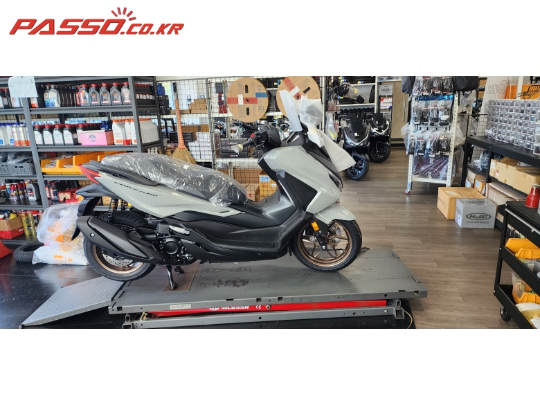 Honda 포르자 350