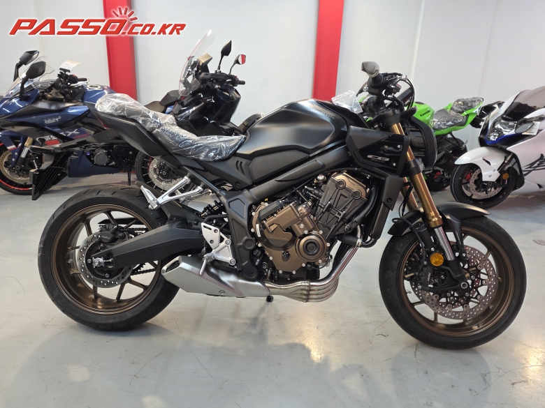 Honda CB 650 R E 클러치