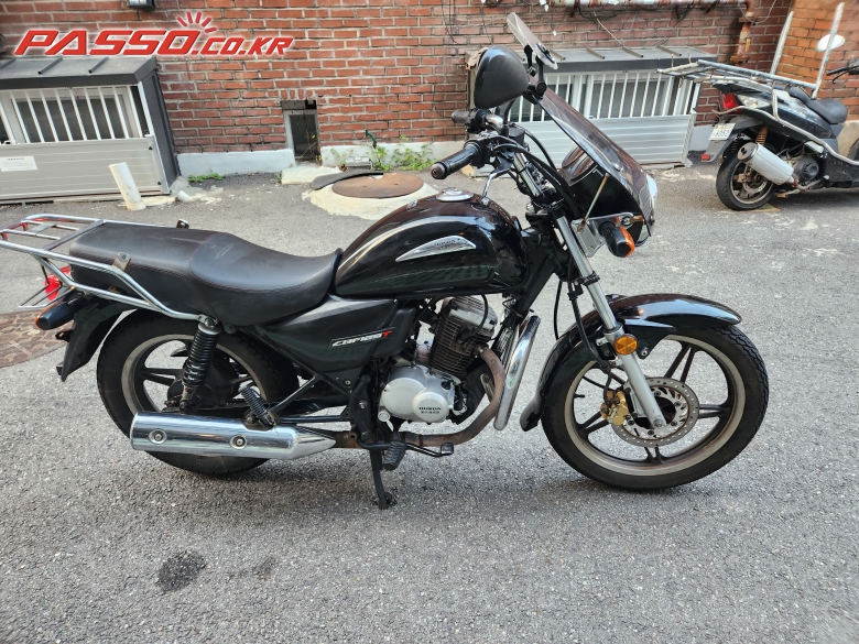 Honda CBF 125 T