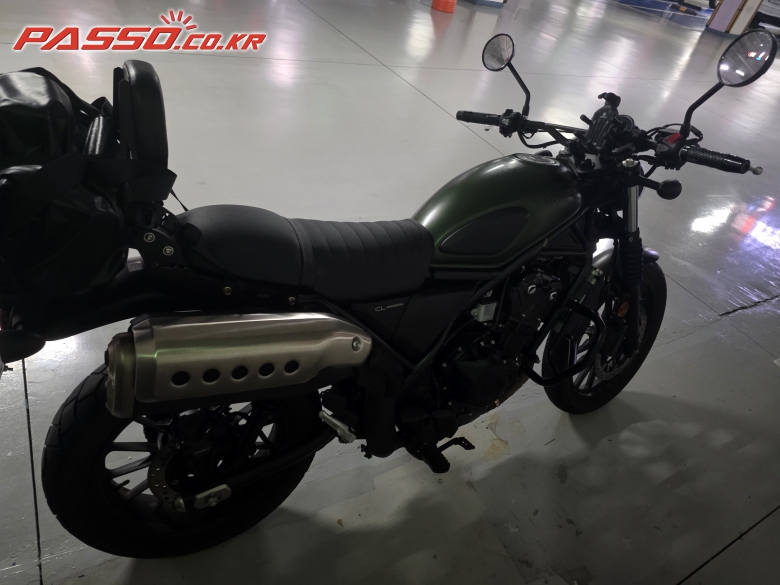 Honda CL 500