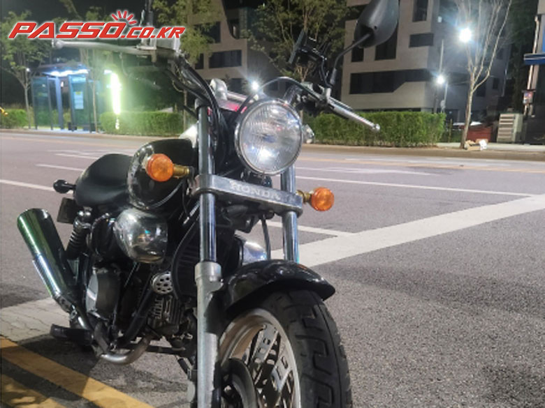 Honda 마그나 50
