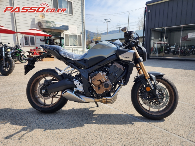 Honda CB 650 R E 클러치