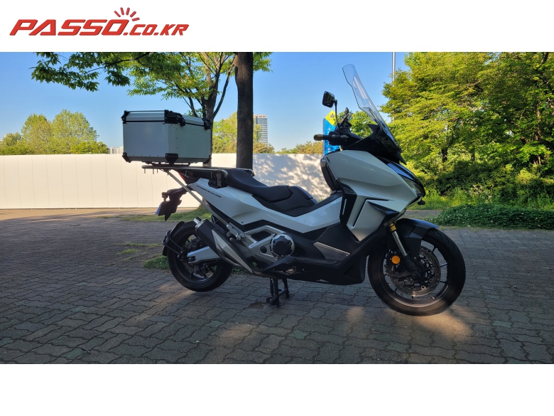 Honda 포르자 750
