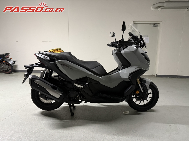 Honda ADV 350