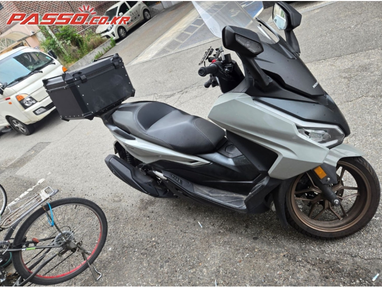 Honda 포르자 350