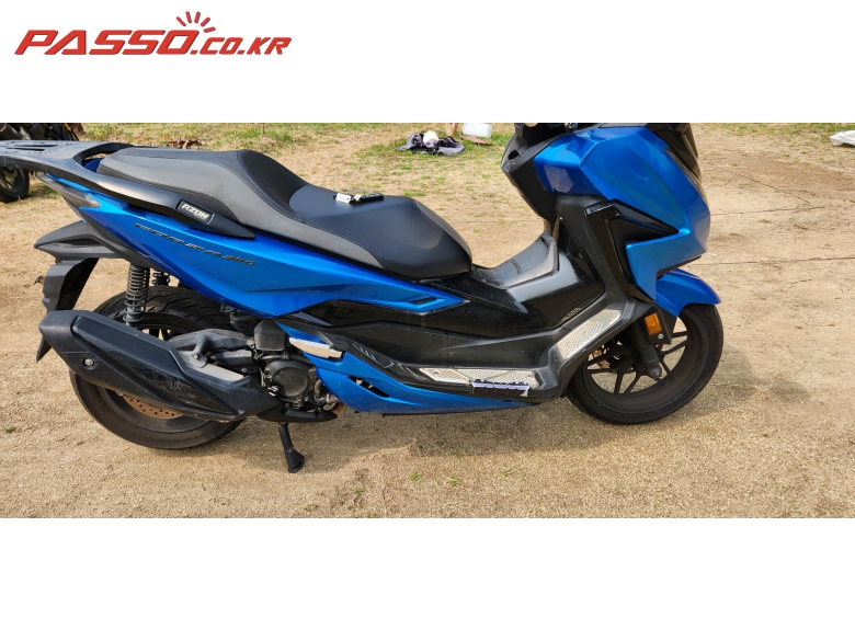 Honda 포르자 300