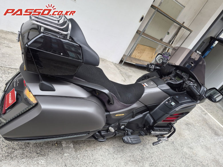 Honda 골드윙 F6B