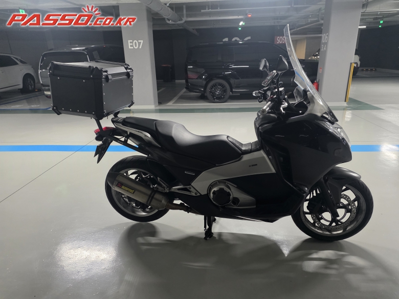 Honda 인테그라 700