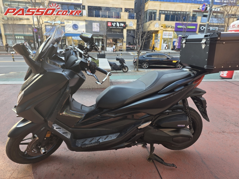 Honda 포르자 350