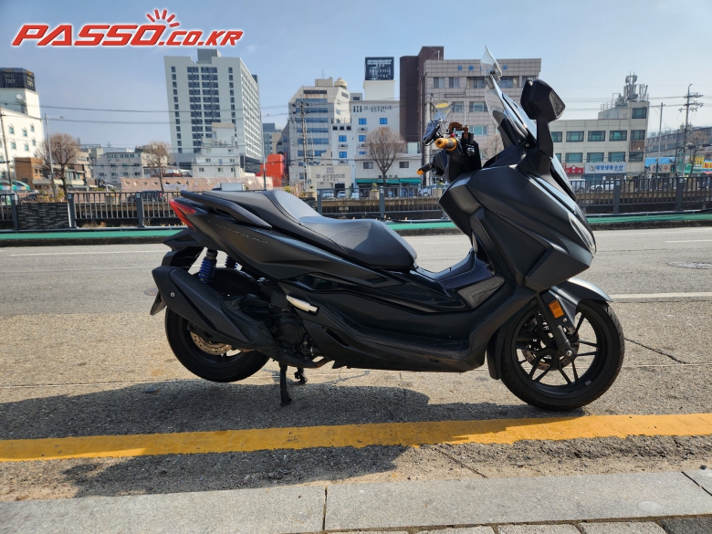 Honda 포르자 350