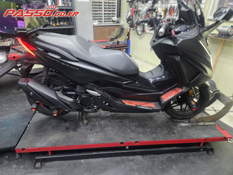 Honda 포르자 350