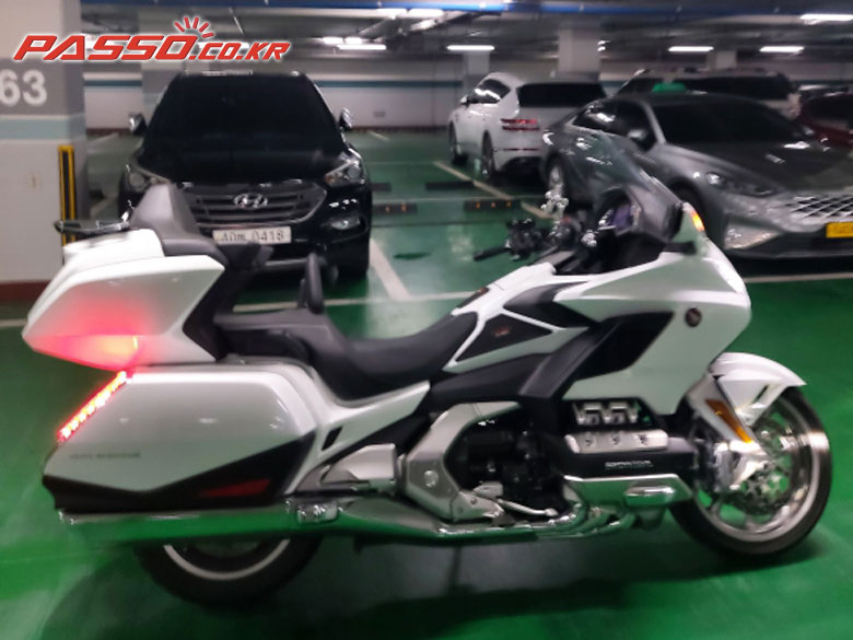 Honda 골드윙 MT