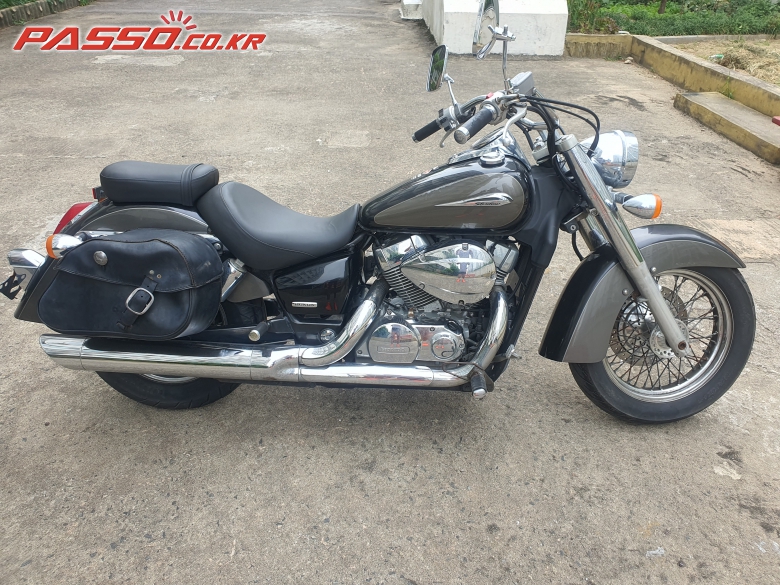 Honda 쉐도우 750 VT