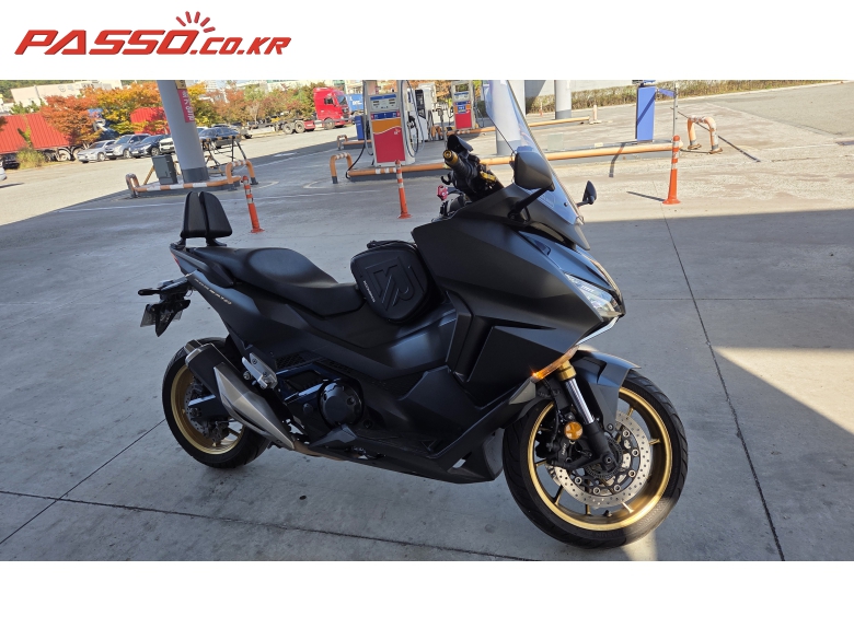 Honda 포르자 750