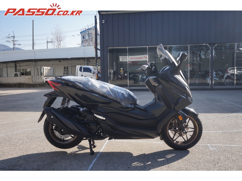 Honda 포르자 350
