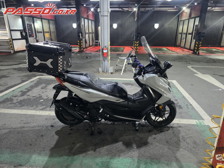 Honda 포르자 350