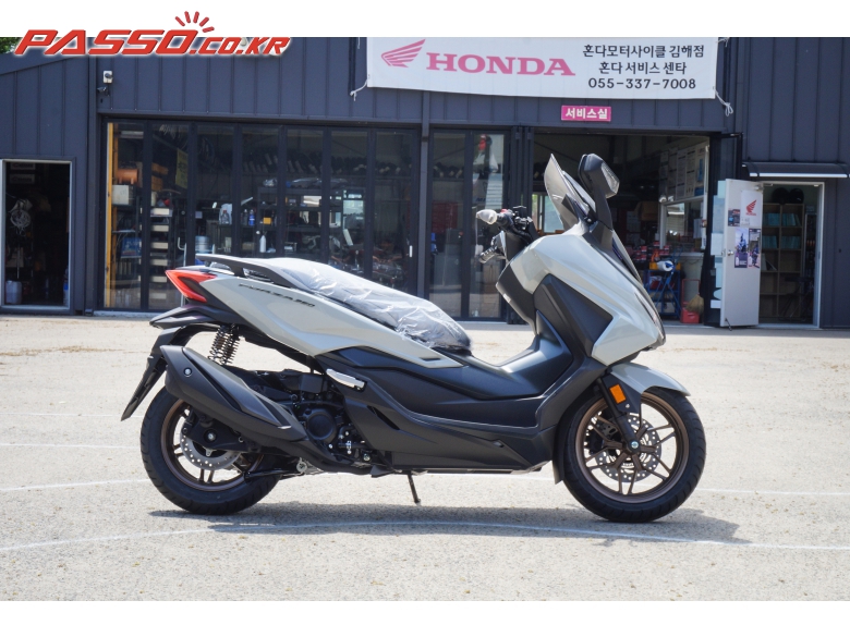 Honda 포르자 350