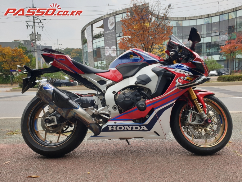 Honda CBR 1000 RR SP
