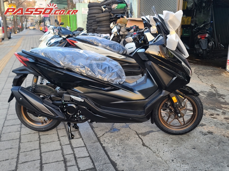 Honda 포르자 350