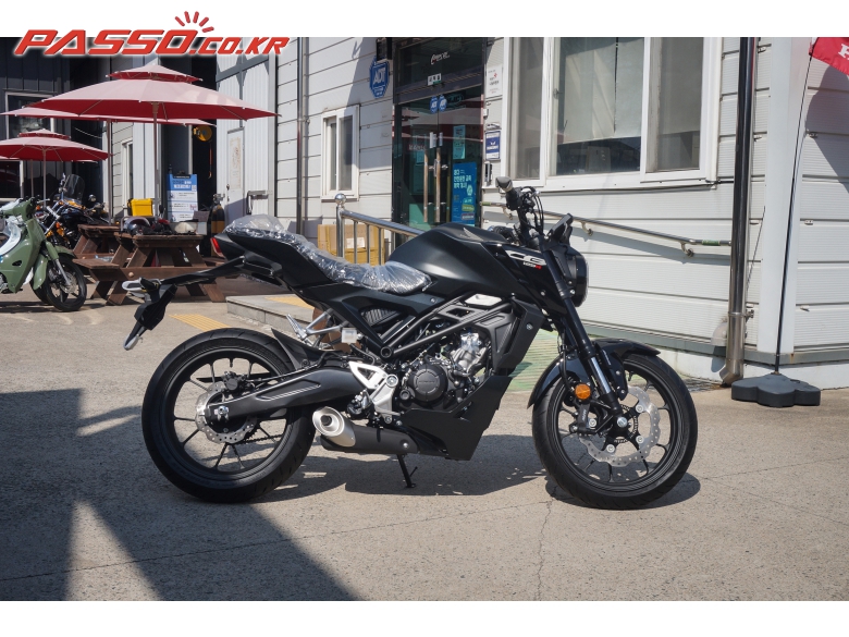 Honda CB 125 R
