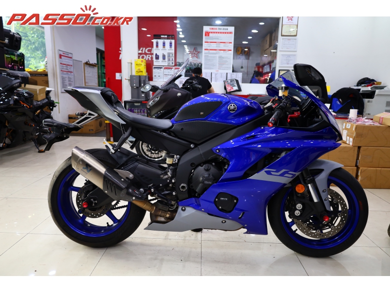 Yamaha YZF R6