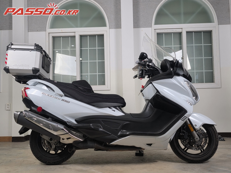Suzuki 버그만 650 익스큐티브