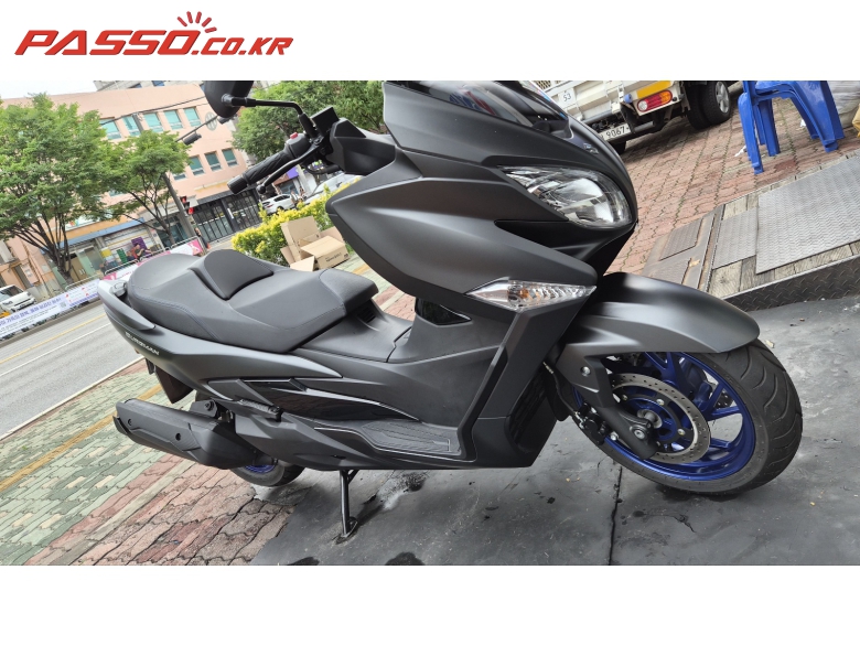 Suzuki 버그만 400 ABS
