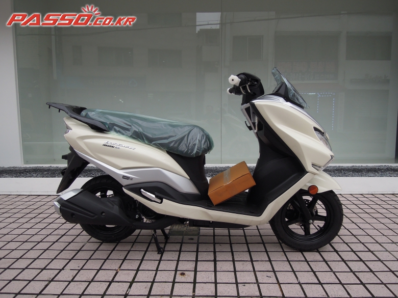 Suzuki 버그만 스트리트 125 EX