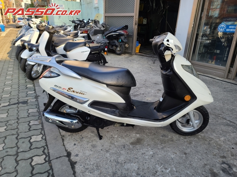 Suzuki 익사이트 125