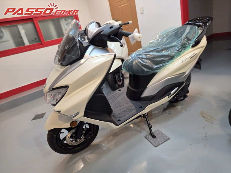 Suzuki 버그만 스트리트 125 EX