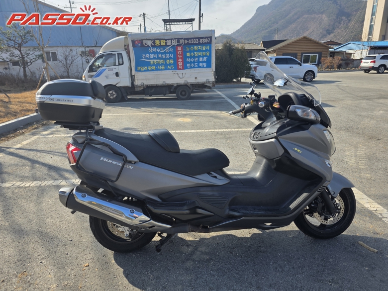 Suzuki 버그만 650 익스큐티브