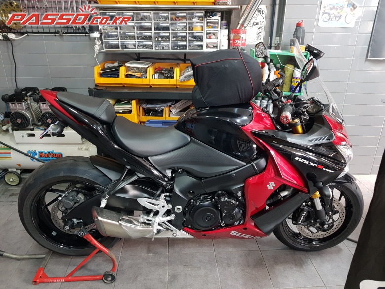 Suzuki GSX S 1000 F