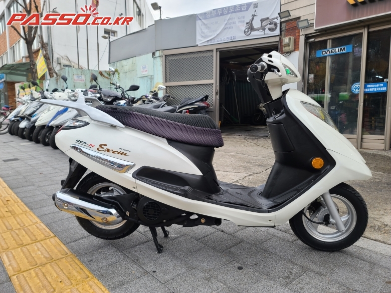 Suzuki 익사이트 125