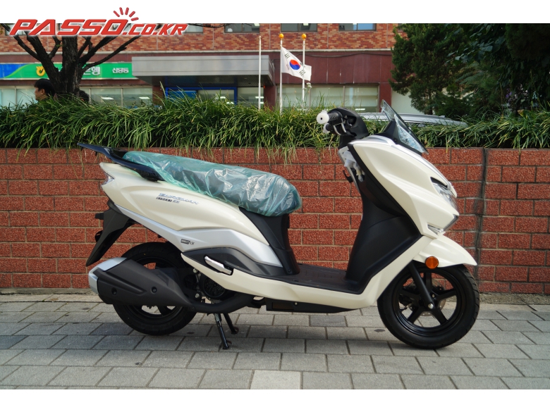 Suzuki 버그만 스트리트 125 EX