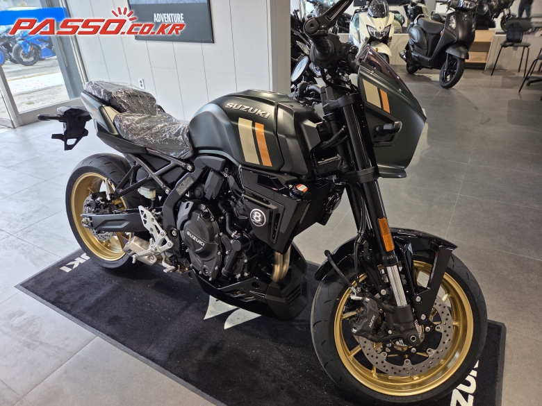 Suzuki GSX 8 TT