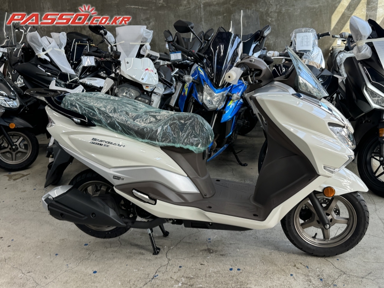 Suzuki 버그만 스트리트 125 EX