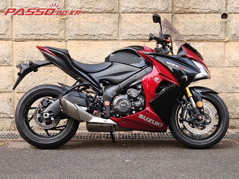 Suzuki GSX S 1000 F