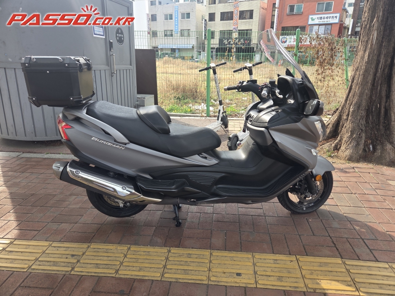 Suzuki 버그만 650 익스큐티브