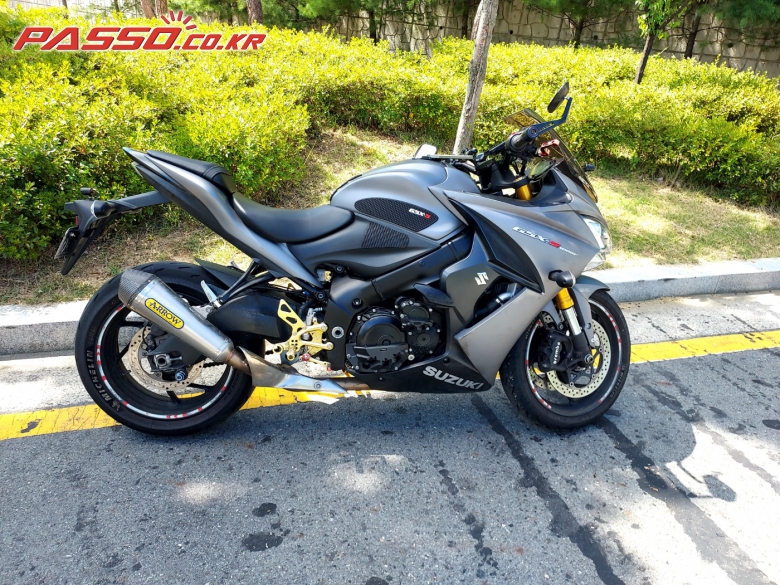 Suzuki GSX S 1000 F