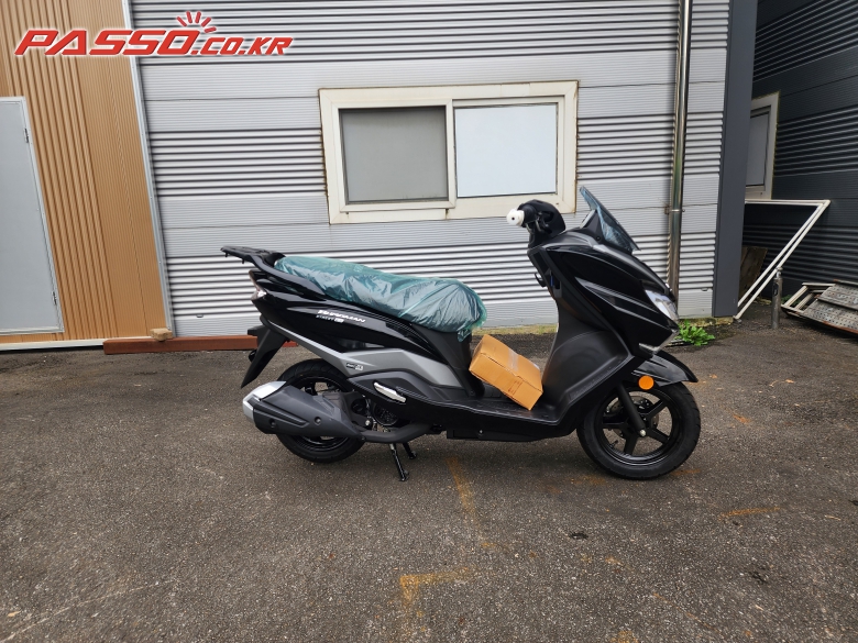 Suzuki 버그만 스트리트 125 EX